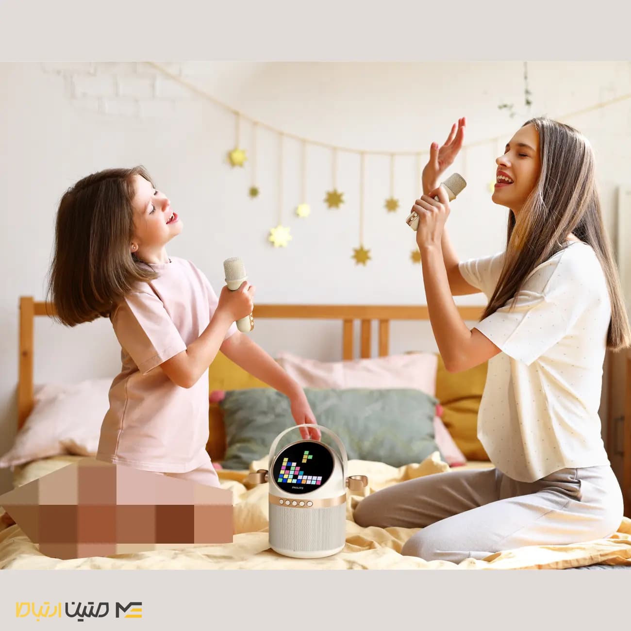اسپیکر بلوتوث کارائوکه فیلیپس مدل TAS2509WT همراه با دو میکروفون — تصویر ۳