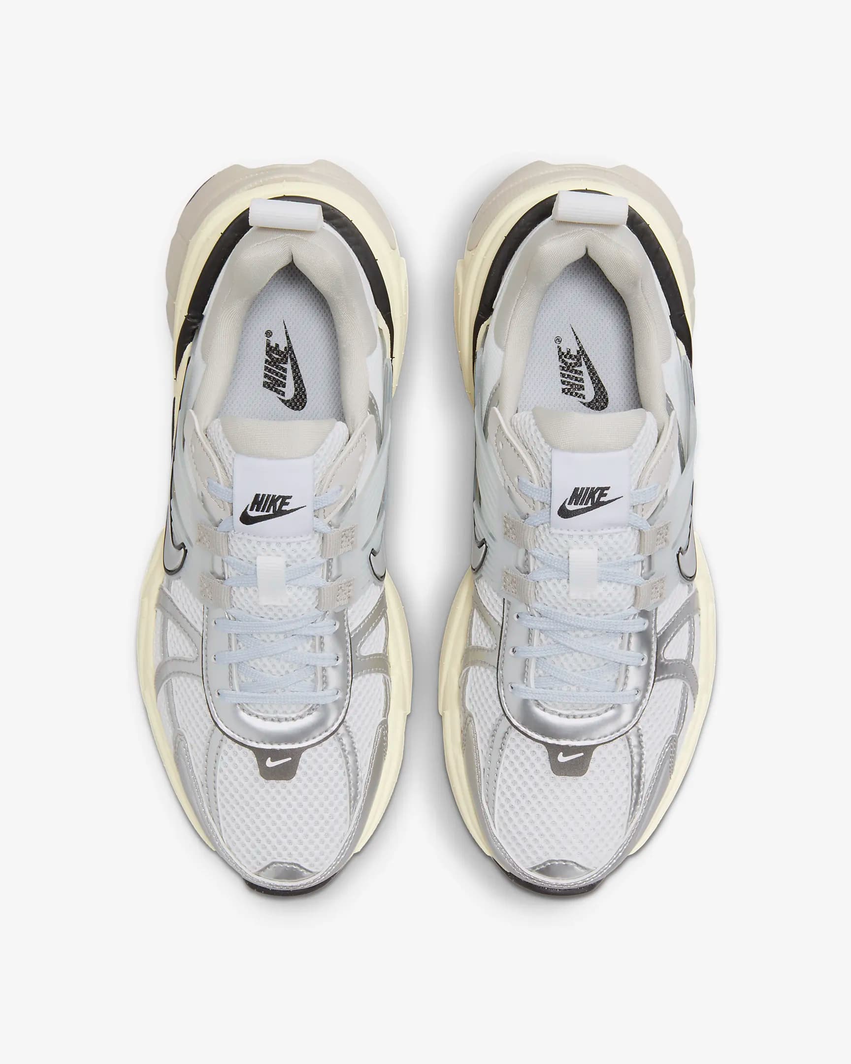 Nike V2K Run — تصویر ۴