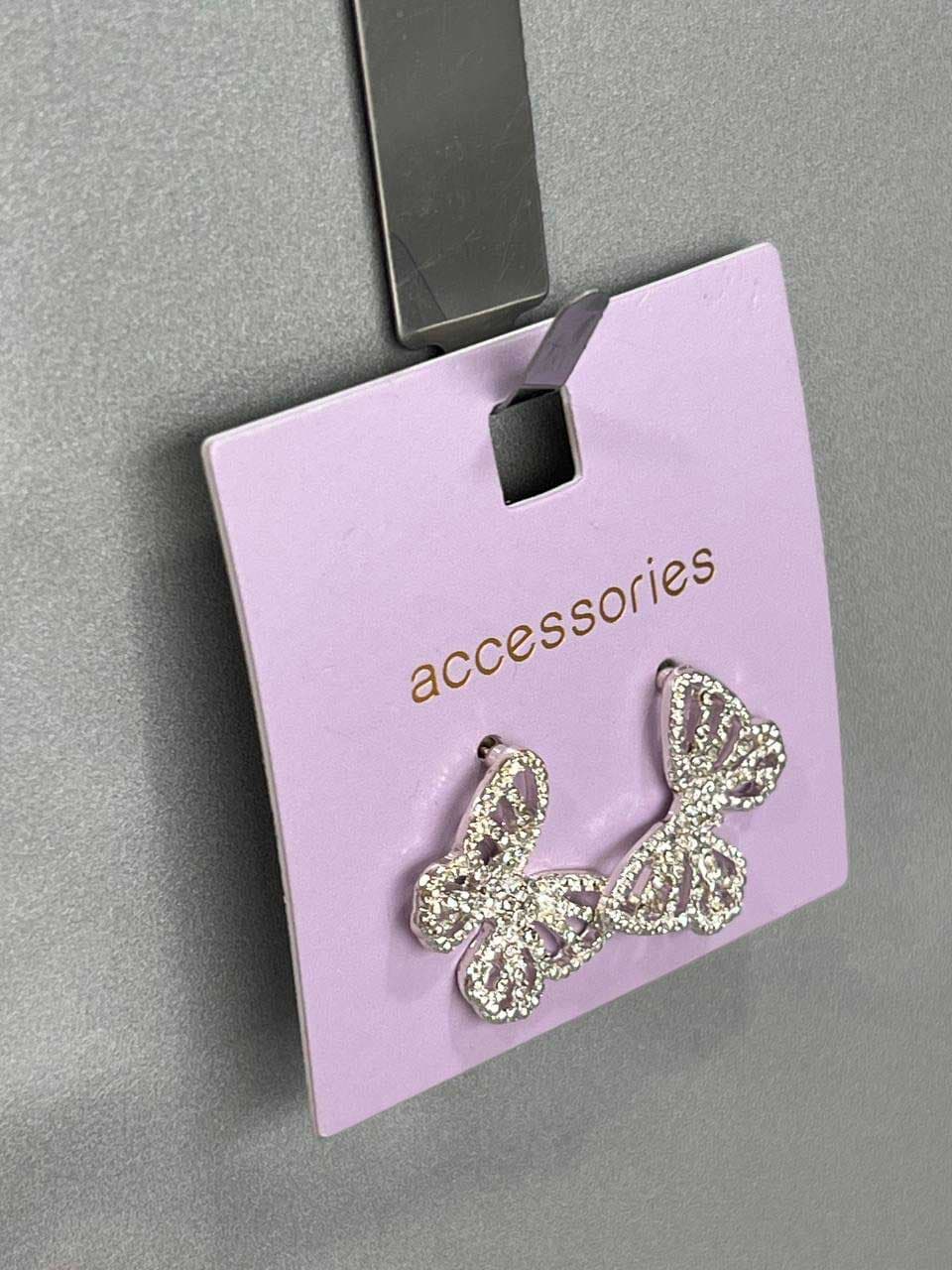 🦋 گوشواره نگینی مدل پروانه برند Accessories 🦋 — تصویر ۲