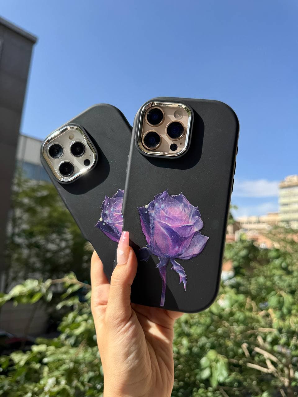 قاب آیفون رز بنفش — تصویر ۲