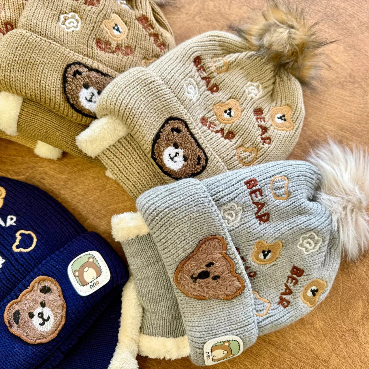 کلاه و شال گردنی 3 کله خرس Bear کد 7044 — تصویر ۳