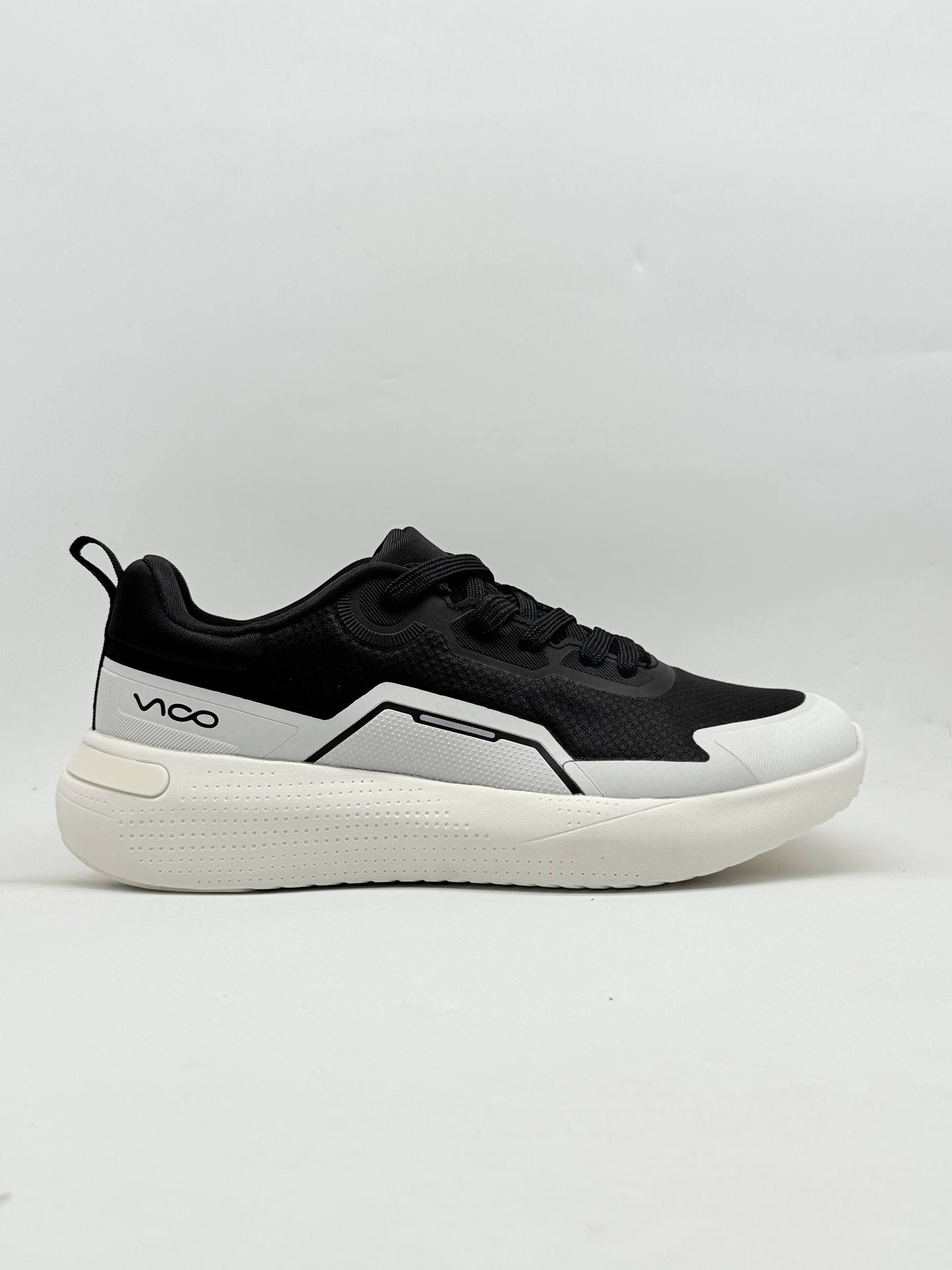 کفش پیاده روی مردانه ویکو کرم مشکی men’s walking shoes vico beige black