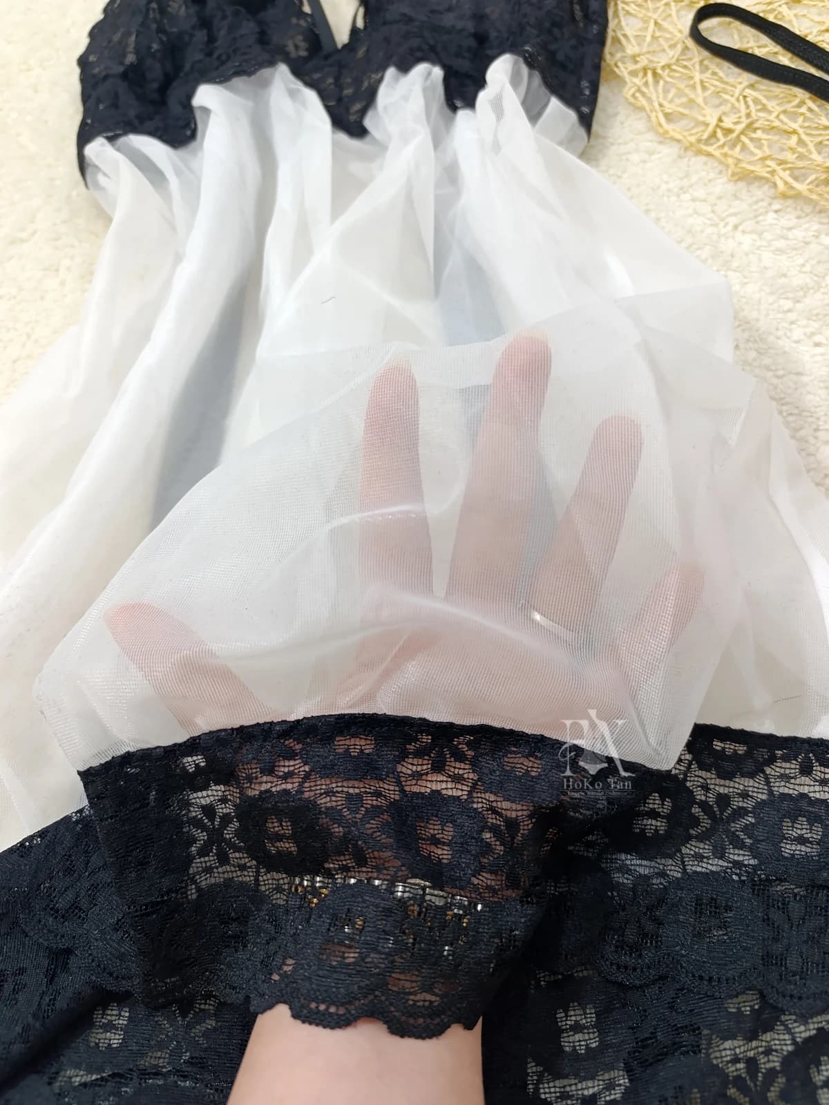 لباس خواب حریر شیشه ای هارنس دار کد 217 — تصویر ۲