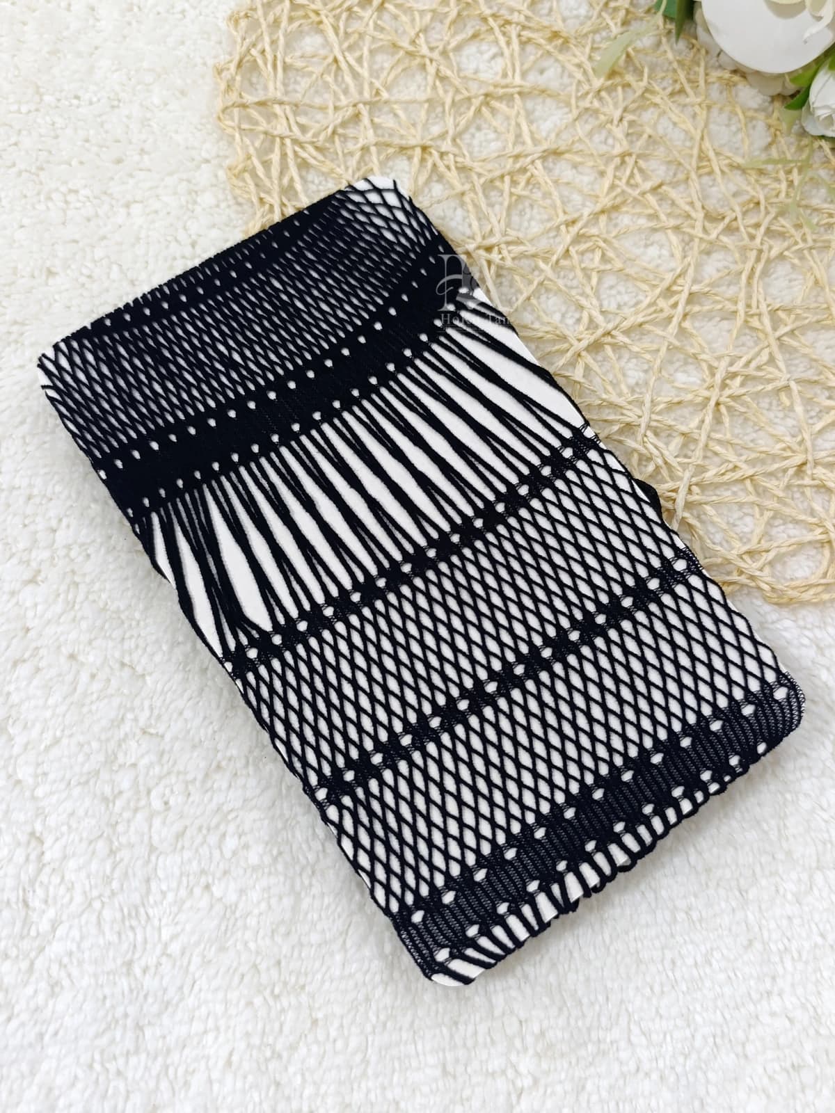 جوراب شلواری فانتزی لب ژله ای کد 13 — تصویر ۲