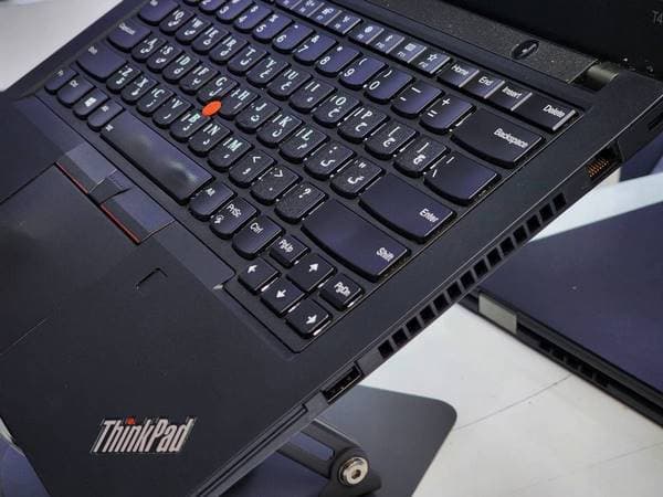 لپ تاپ 14 اینچی لنوو مدل Thinkbook T490 I5-8365u 8GB 256SSD — تصویر ۵