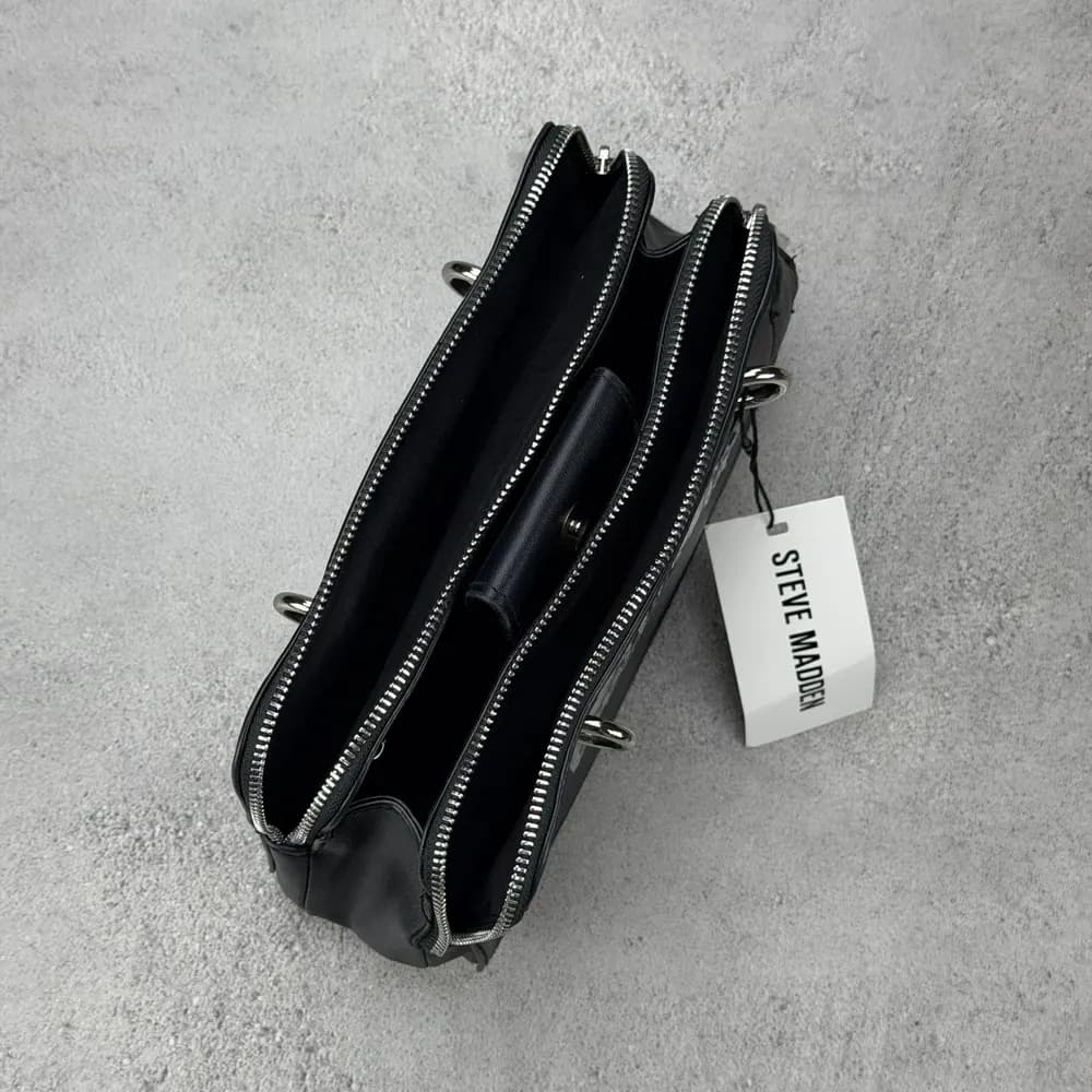 کیف روزمره اورجینال برند استیو مدن (Steve Madden) | جادار با دو بند مجزا رنگ مشکی — تصویر ۴