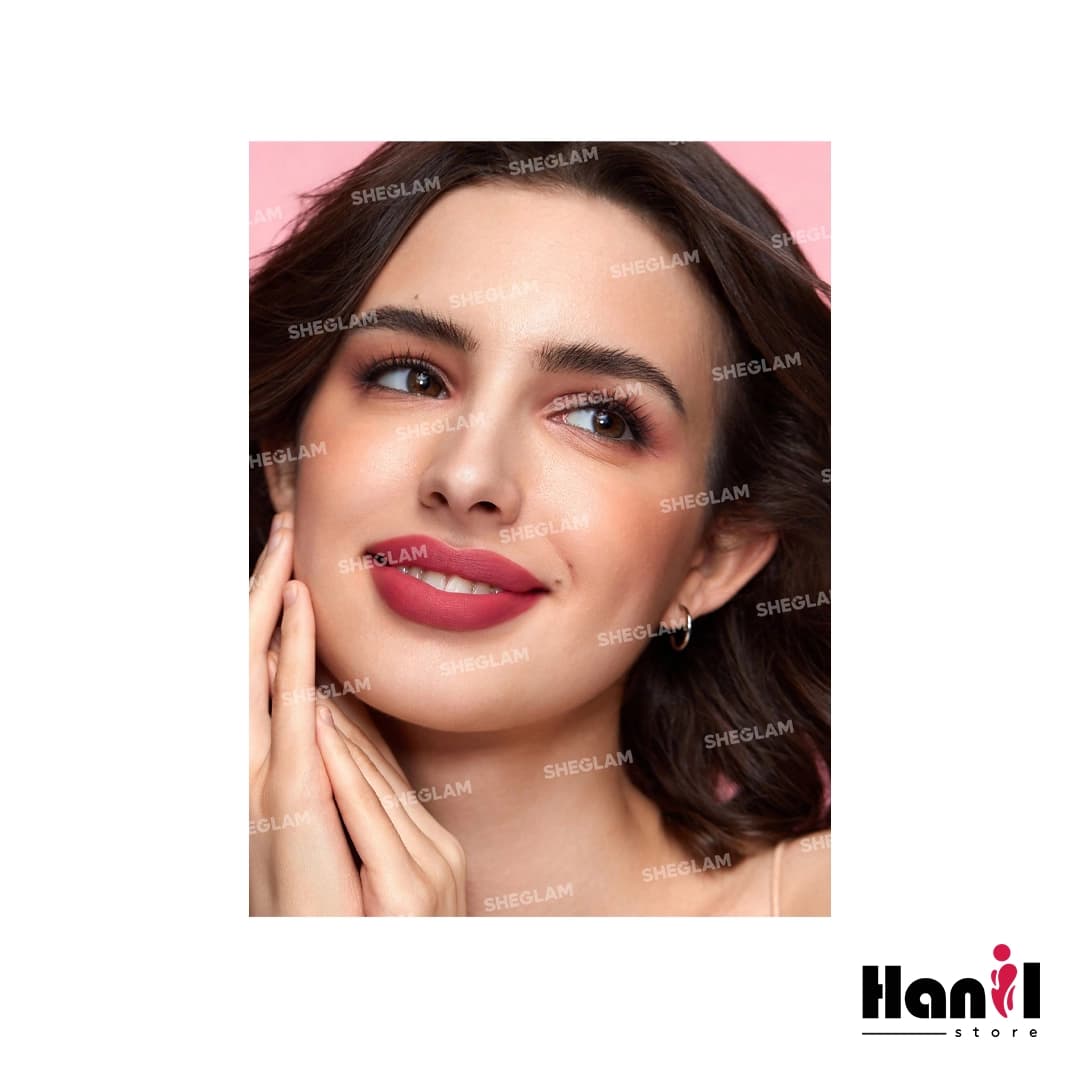 رژلب مات Matte Allure Lipstick رنگ Rendezvous — تصویر ۴