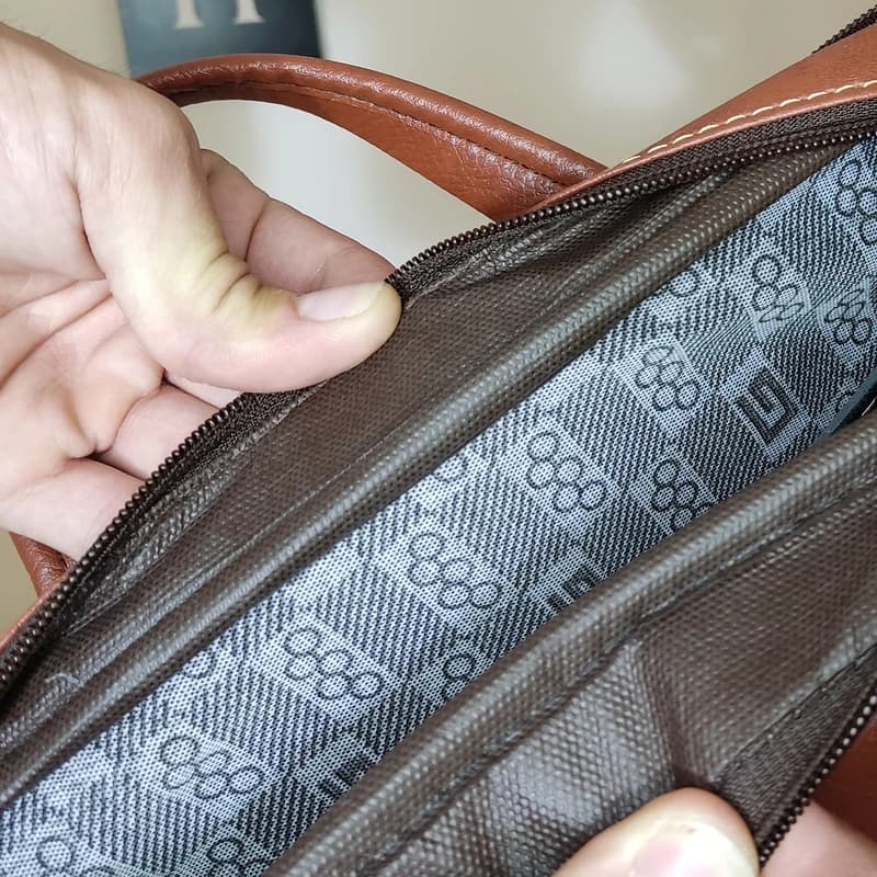 کیف لپ تاپ دیپلمات مدل HE107 — تصویر ۴