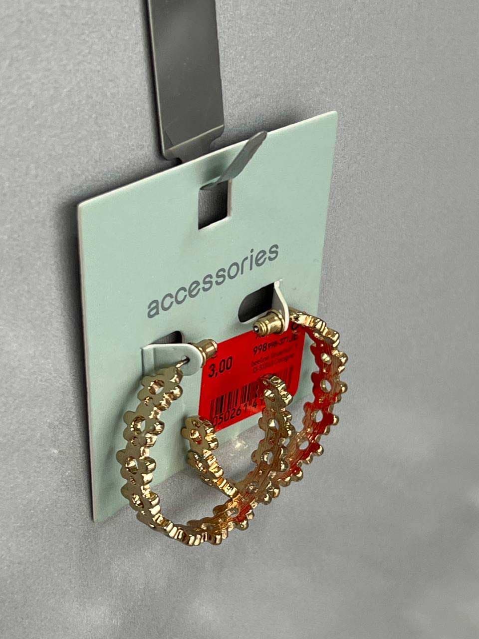 ✨ گوشواره طلایی حلقه ای شیک برند Accessories ✨ — تصویر ۲