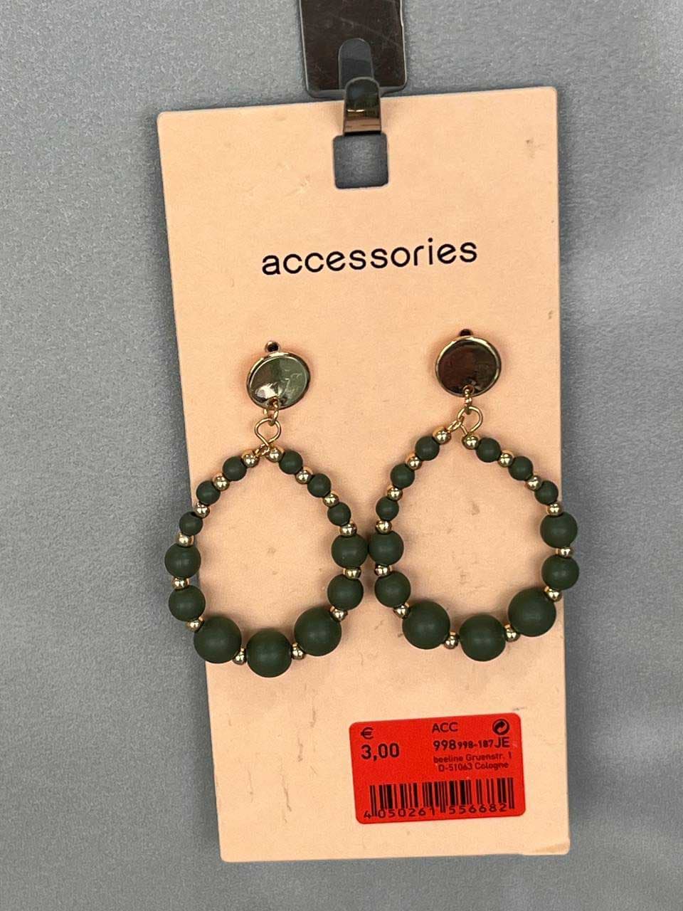 گوشواره حلقه‌ ای مهره‌ ای سبز برند Accessories