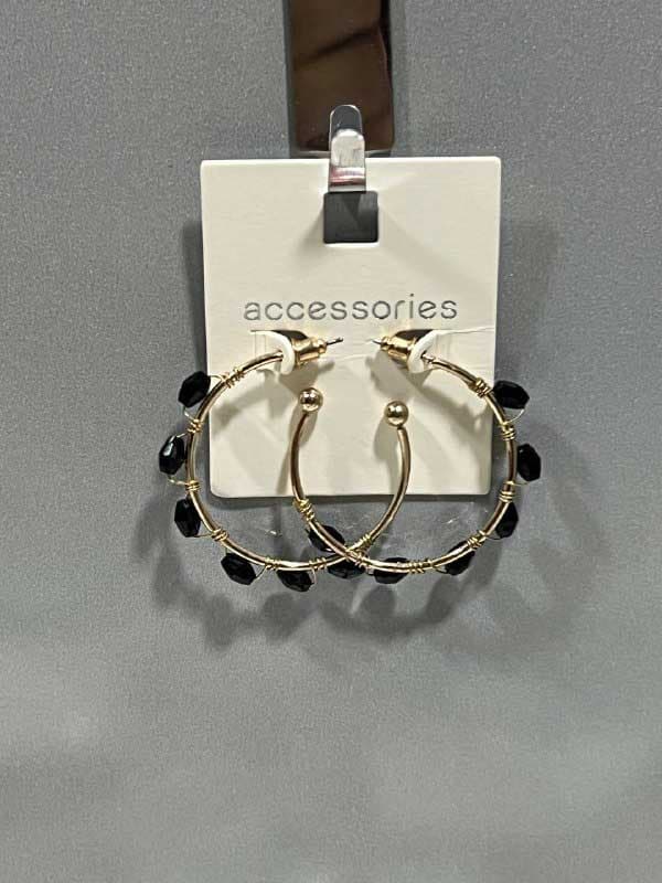 گوشواره مهره‌ مشکی Accessories