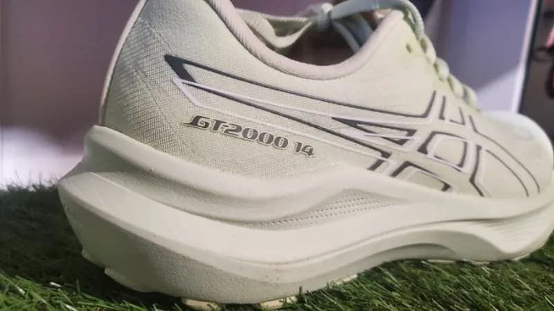 کفش زنانه ASICS GT-2000 14 کد 11613 — تصویر ۸
