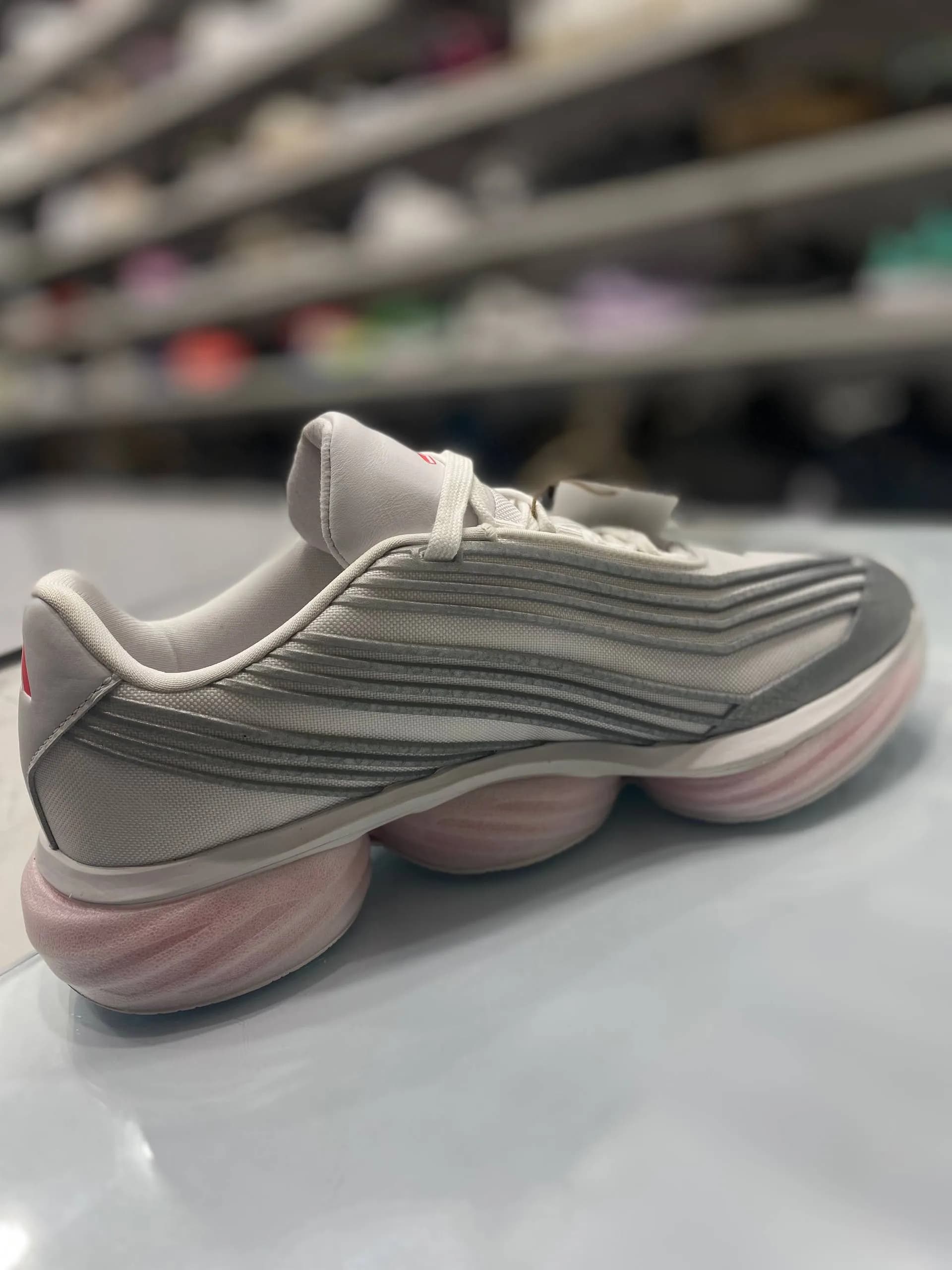 کفش LIGHTBLAZE POD V1 unisex Adidas کد 11584 — تصویر ۲