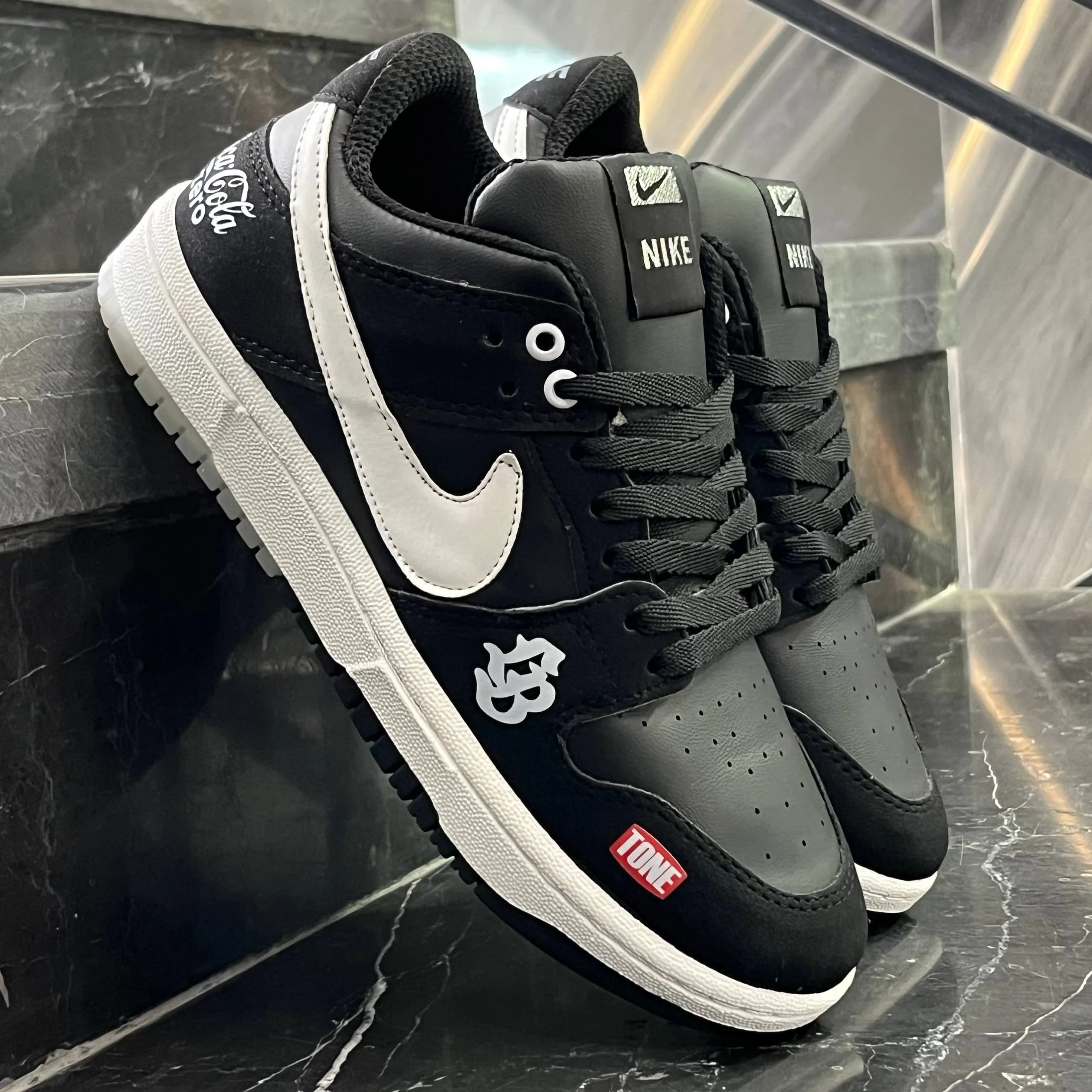 کفش کتانی مردانه SB کوکاکولا Nike SB