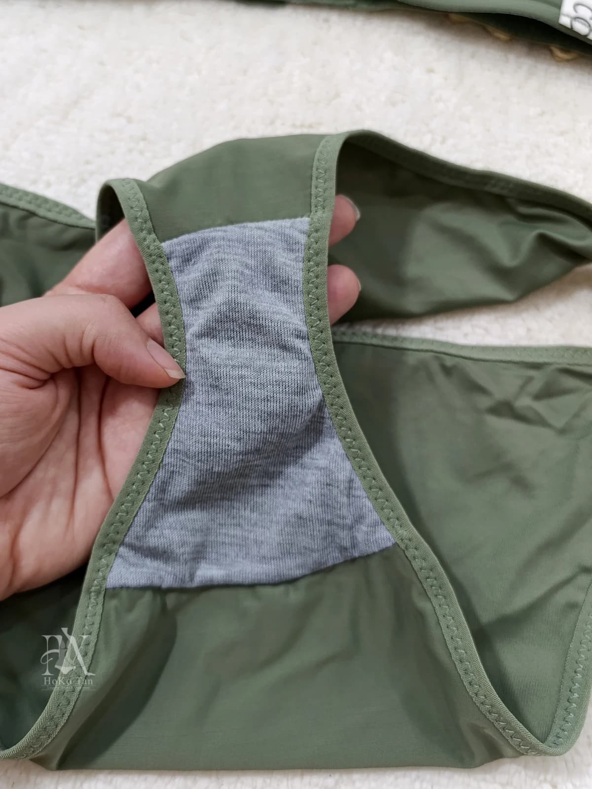 ست سوتین و شورت اسفنجی لیزری comfort کد 67 — تصویر ۴