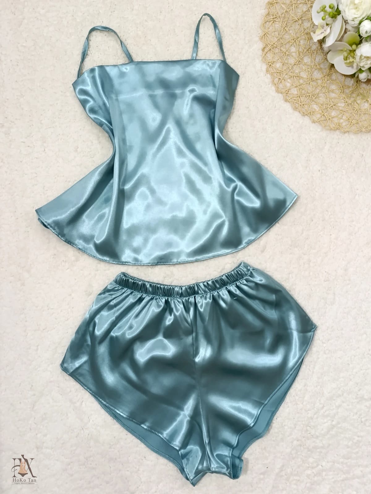 ست تاپ و شورتک ساتن فانتزی سلنا کد 162