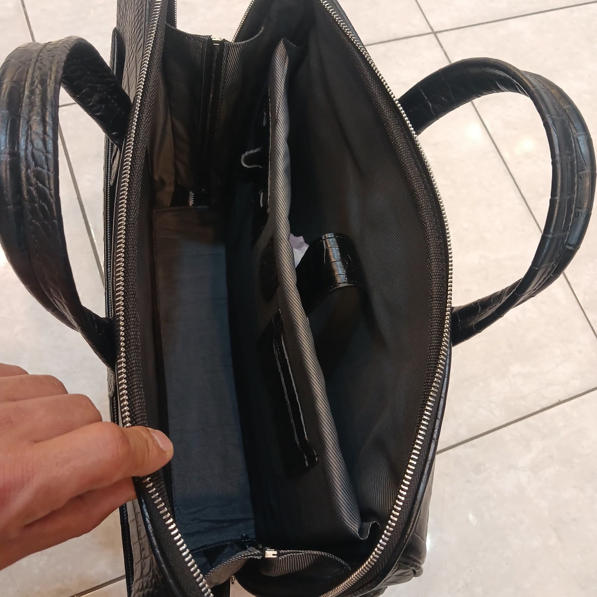 کیف اداری چرم طبیعی گاوی فلوتر مدل دور زیپ — تصویر ۴