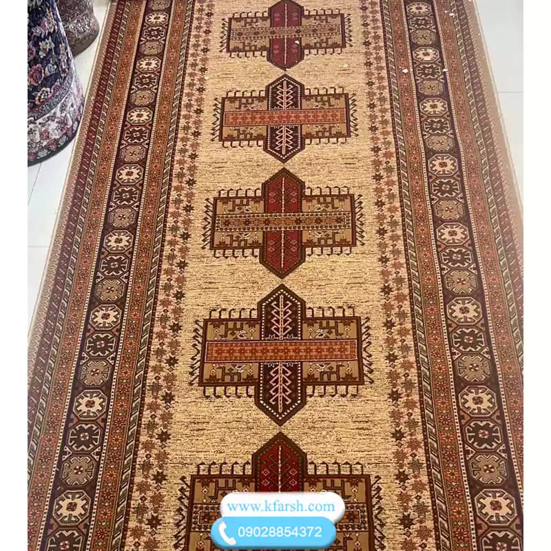 فرش کناره طرح سنتی زمینه بژ 700شانه