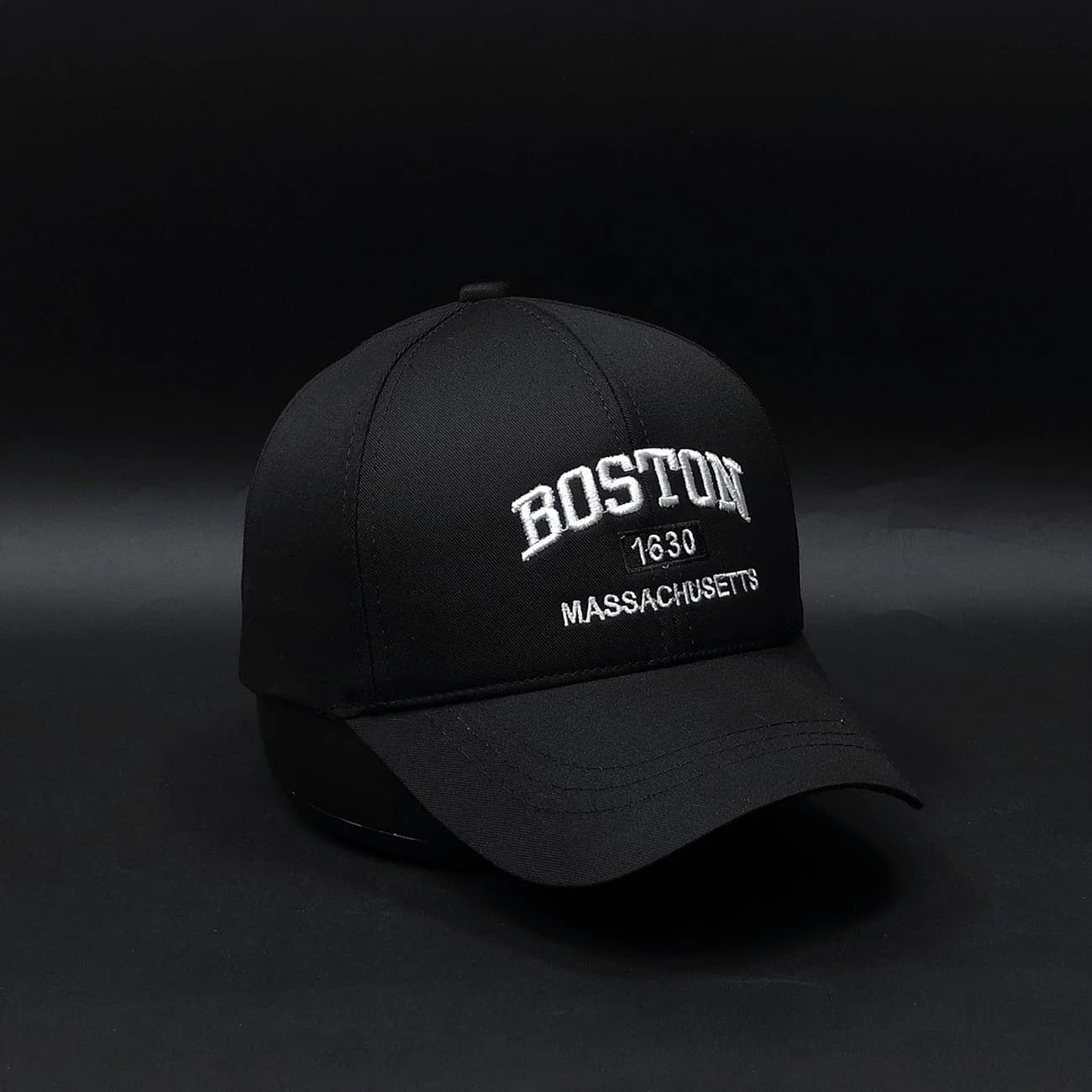 کلاه بیسبالی کتان BOSTON 1630 | کپ اسپرت با استایل خاص و گلدوزی سفید Massachusetts — تصویر ۷