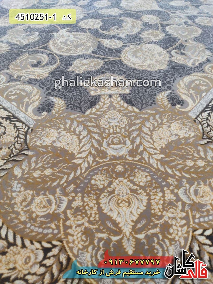 فرش 700 شانه طرح افشان روژین زمینه سیلور کاشان — تصویر ۲