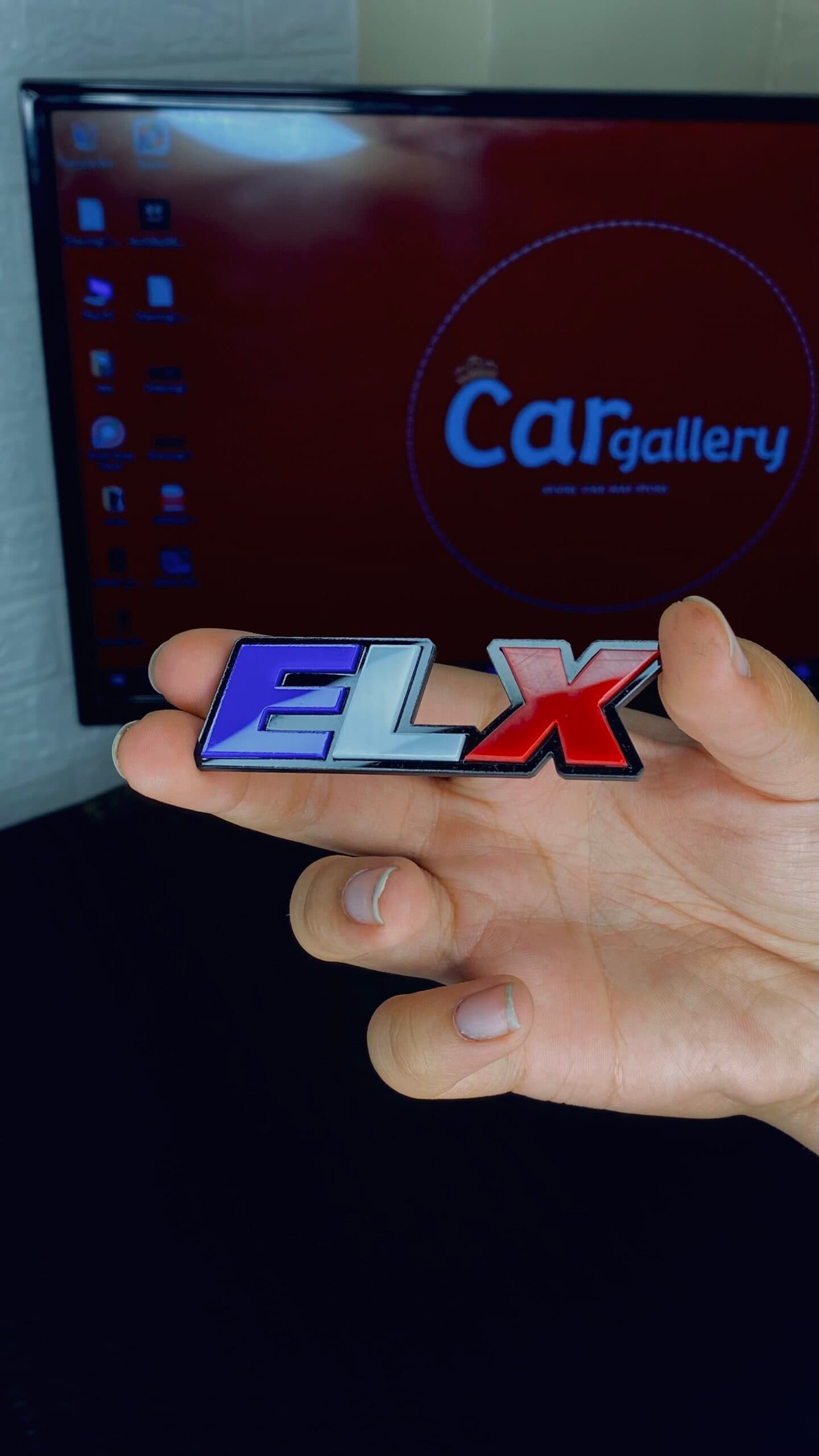 آرم بدنه طرح ای ال ایکس «ELX»