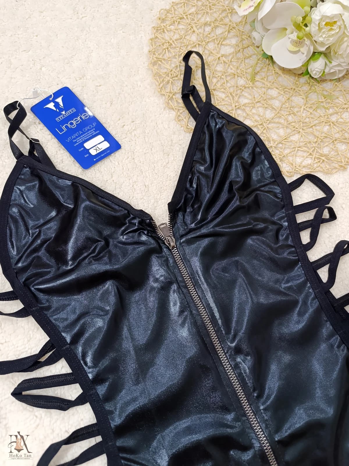 لباس خواب چرم دیسکویی فانتزی کد 129 — تصویر ۵