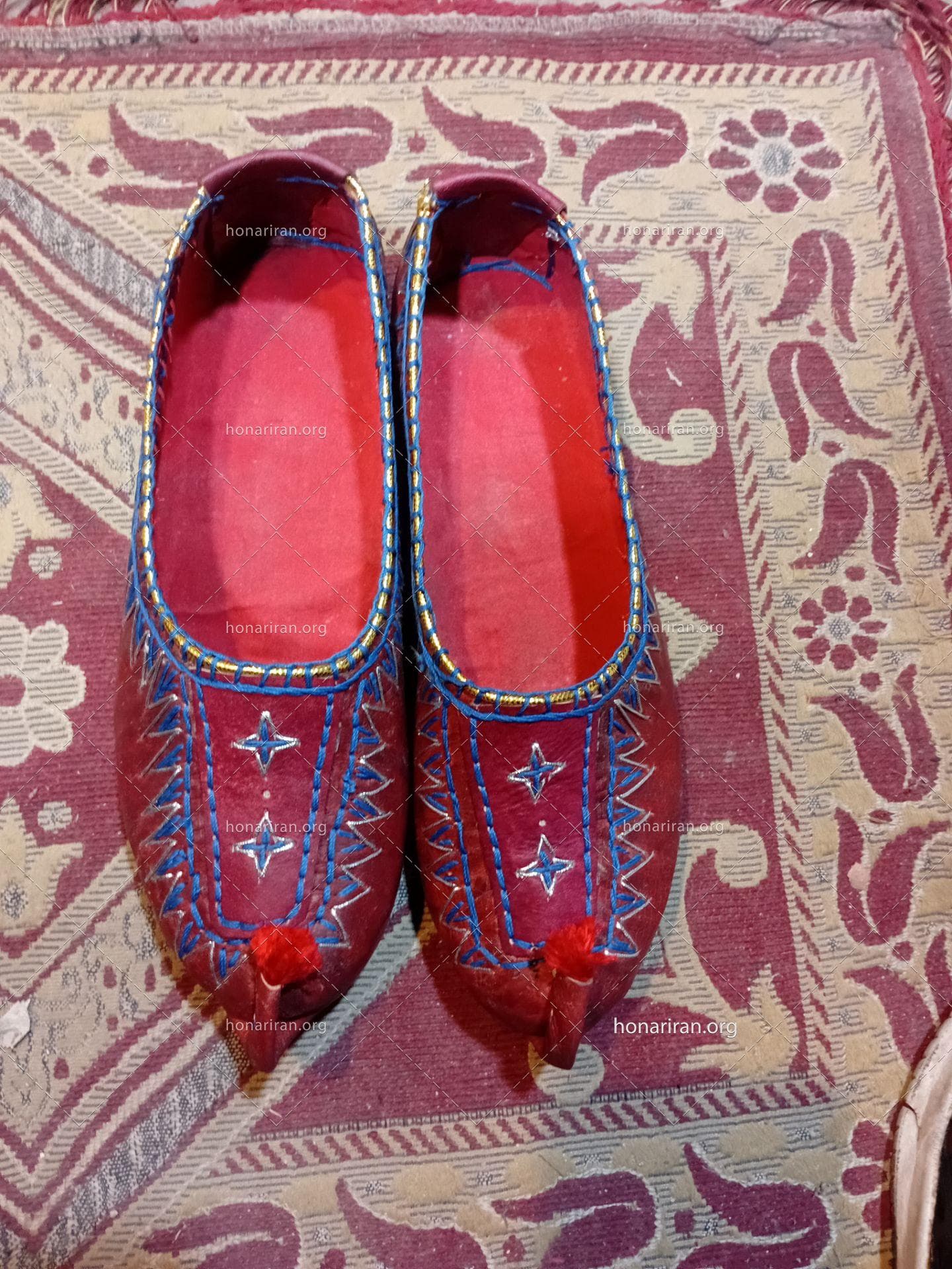 کفش چاروق — تصویر ۳