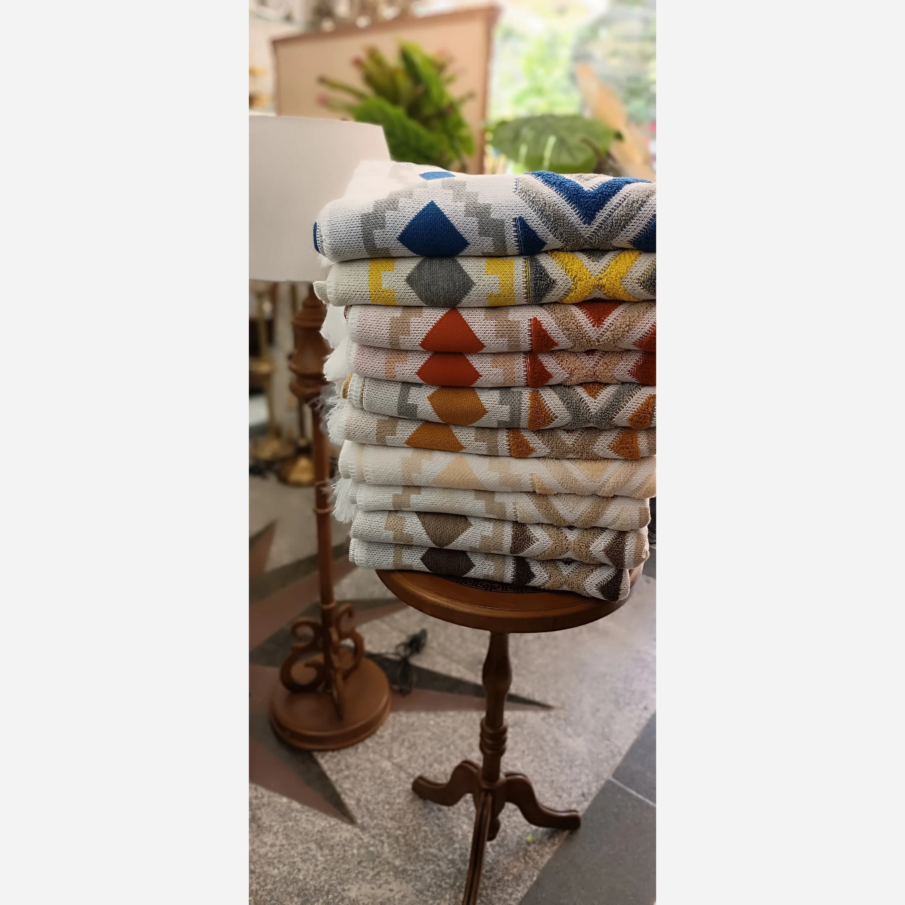 شال مبل و شال تخت بافت طرح پانچ ابعاد 140×170 سانتی‌متر با الیاف اکریلیک ترک (۶ رنگ مدرن) — تصویر ۲