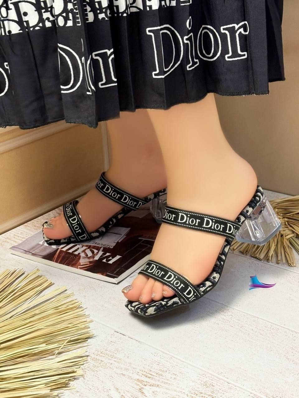 صندل مجلسی زنانه مدل دیور با پاشنه 5 سانت پرفروش