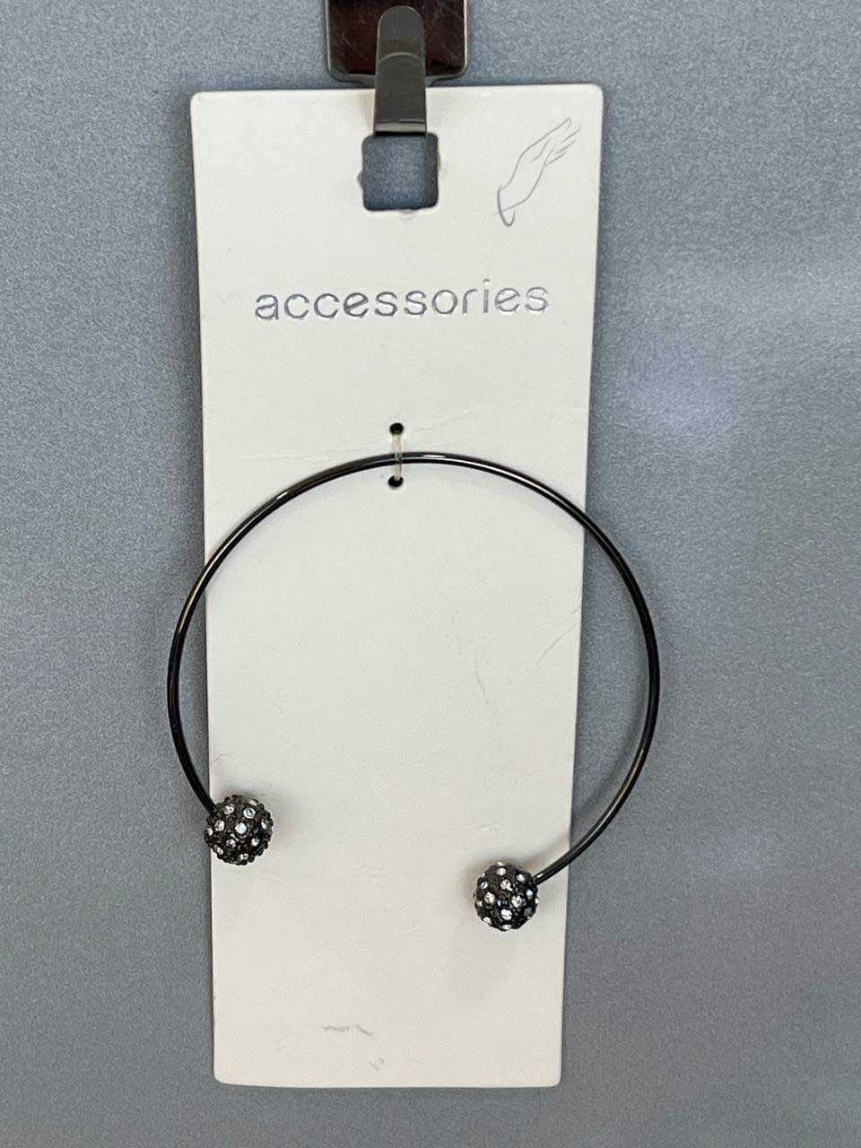 بنگل فلزی مشکی با طرح گوی نگیندار Accessories