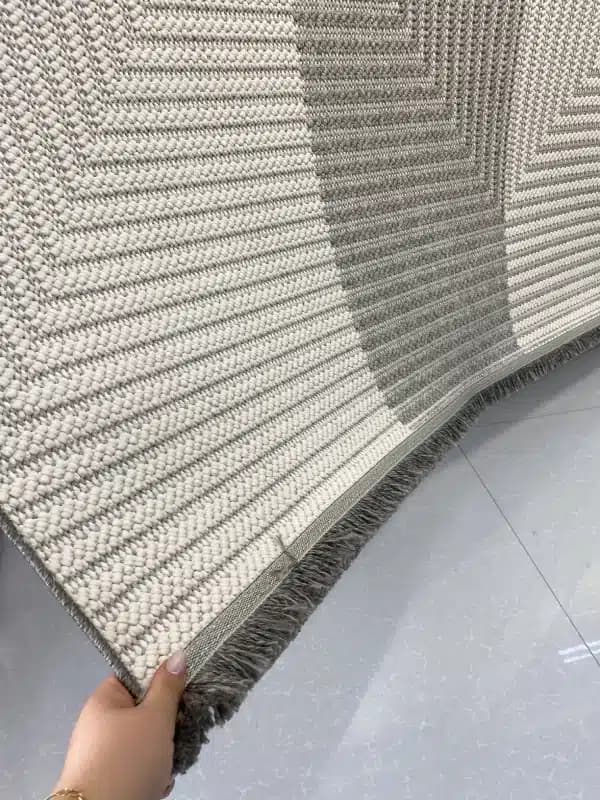 گلیم فرش مدرن ماشینی زمینه روشن کد 2302 — تصویر ۸