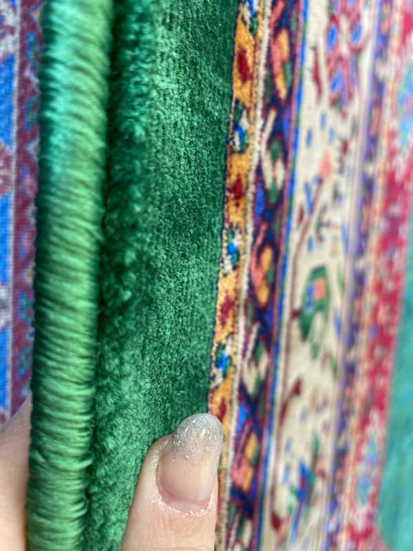 با فرش سنتی زمینه سبز باکیفیت کد 771012 — تصویر ۷