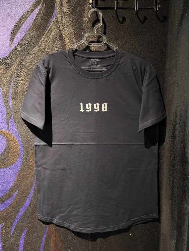 تیشرت طرح 1998 کد 633 — تصویر ۴