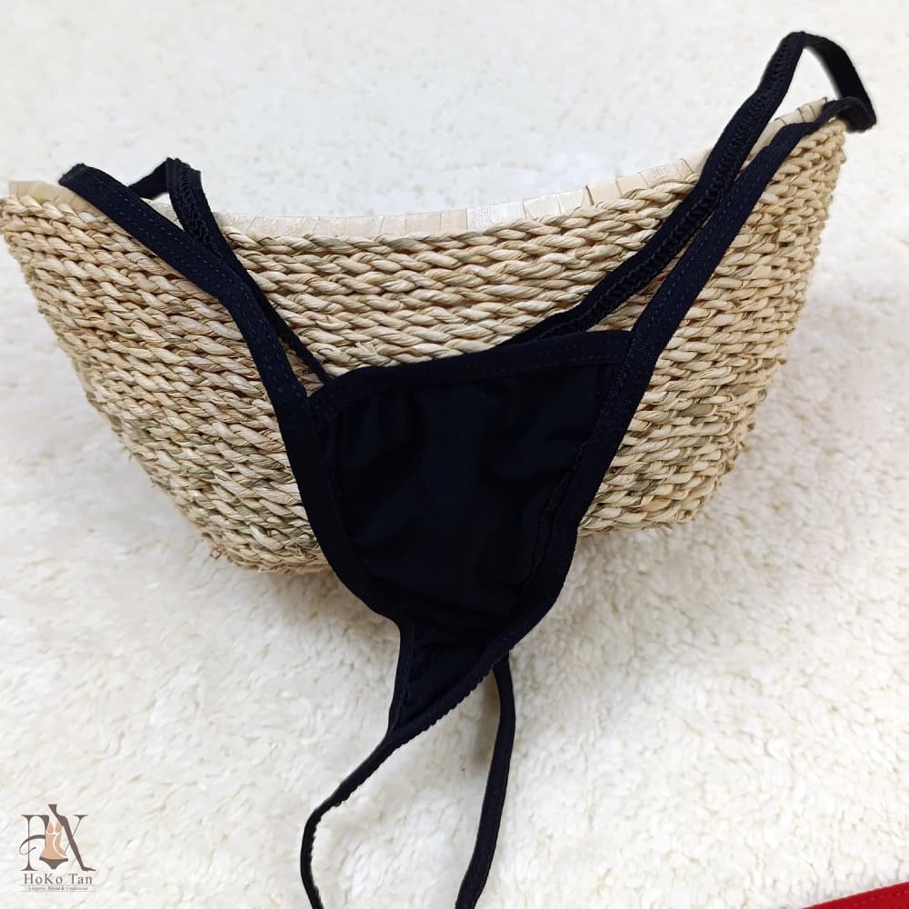 کاستوم پرستاری چرم مشکی براق کد 42 — تصویر ۲