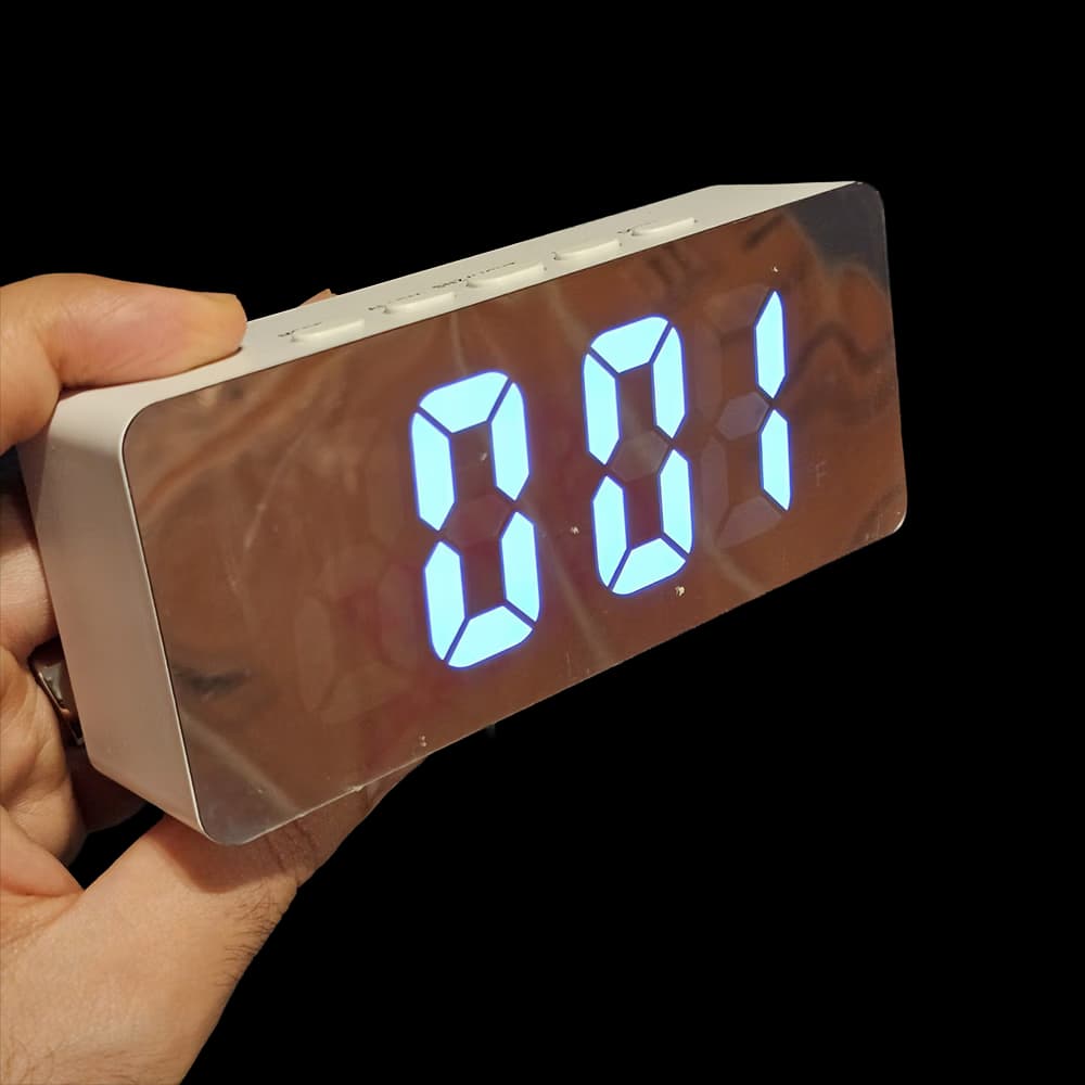 ساعت رومیزی دیجیتال مدل CM-725 LED Mirror Digital Clock — تصویر ۴