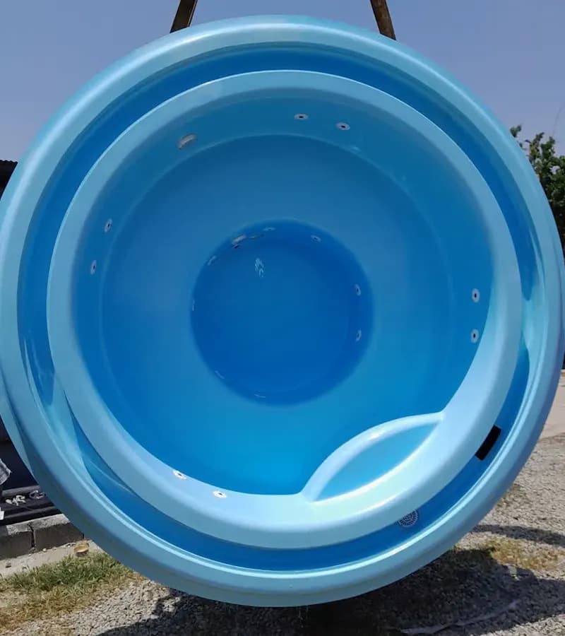 جکوزی آماده فایبرگلاس Smart Pools مدل ویکتوریا — تصویر ۴
