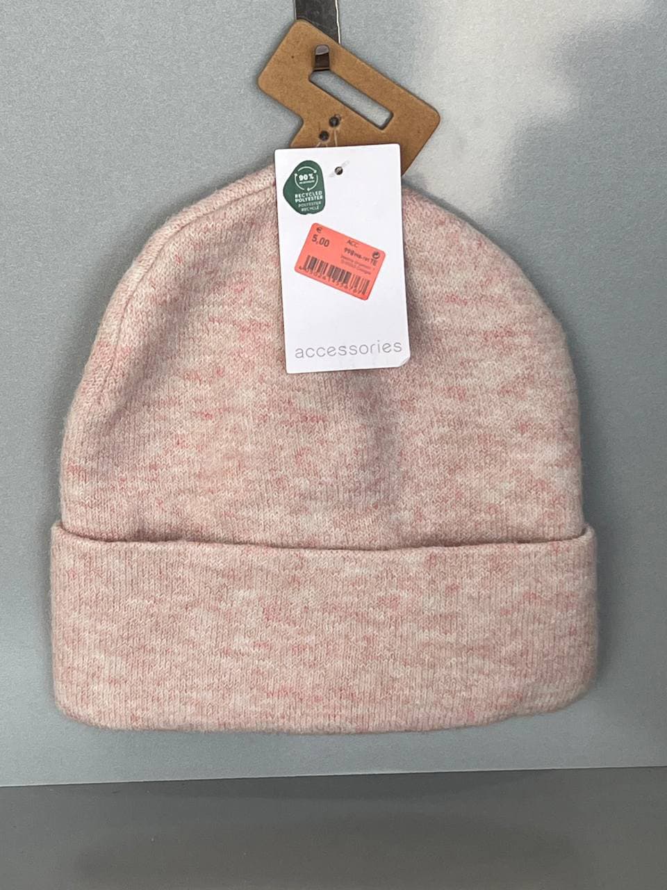 کلاه زمستانی دخترانه صورتی از برند Accessories — تصویر ۲
