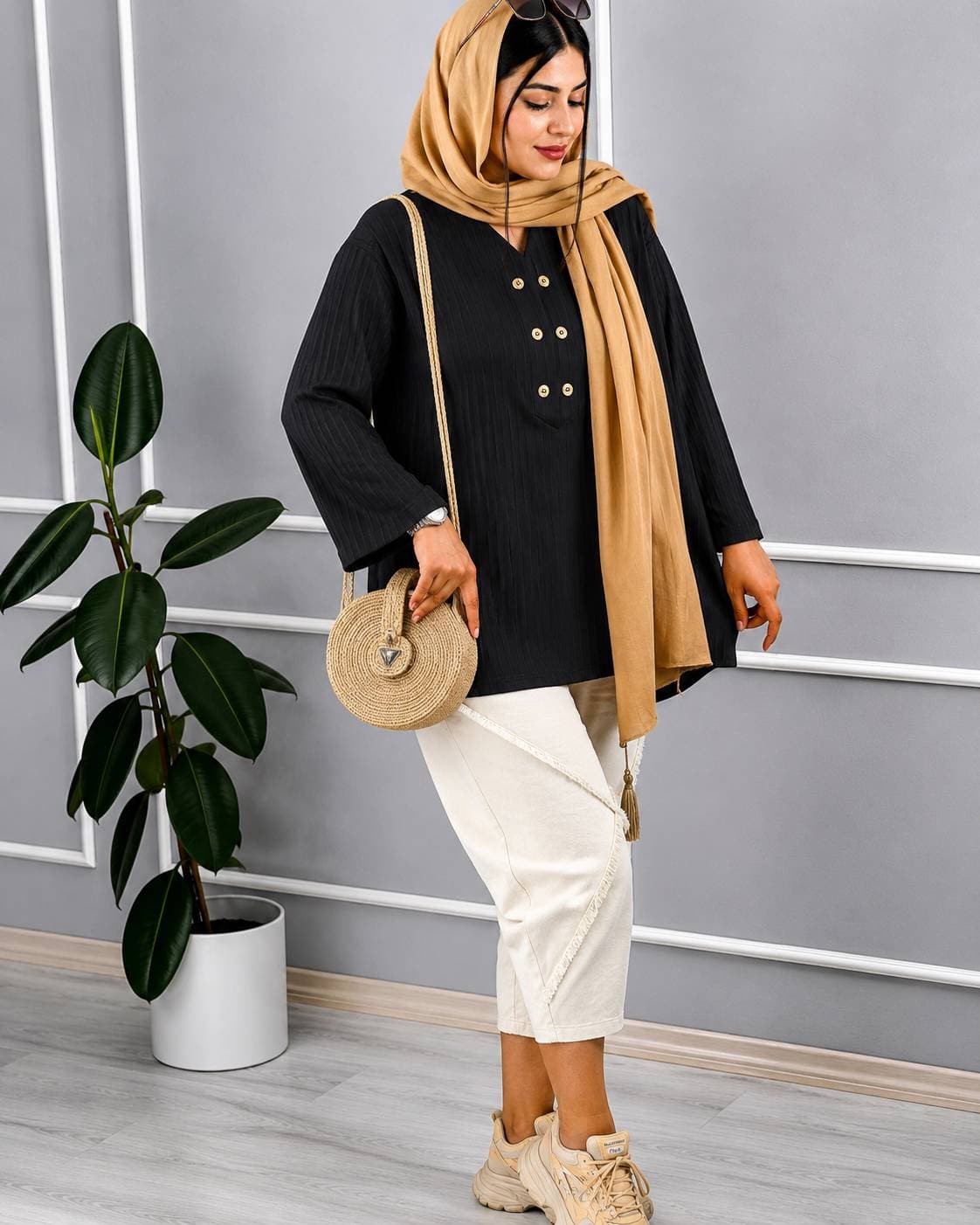 مانتو زنانه و دخترانه مشکی محرمی mg15544