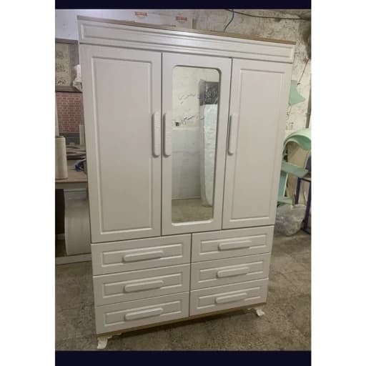 کمد لباس صدفی طرح کادری 3 درب و2 تیکه 6 کشو در ابعاد عرض120 عمق50 ارتفاع 190 نما وکیوم مبلمان اورلین مدل 975863