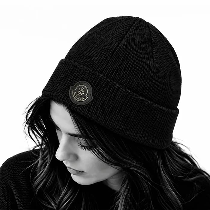 کلاه بافتنی MONCLER