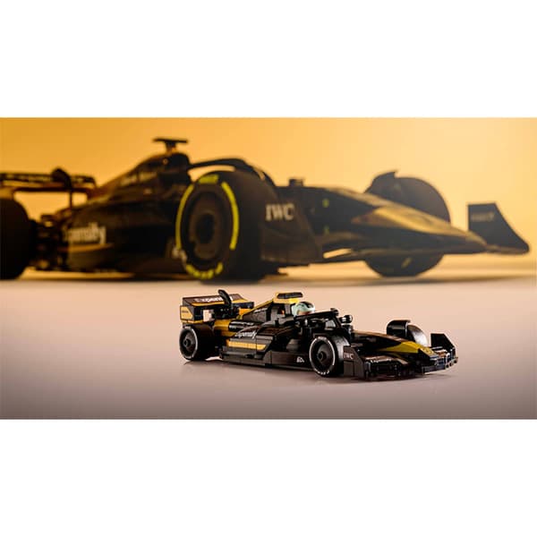 لگو سری اسپید مدل APXGP Team Race Car from F1 The Movie کد 77252 — تصویر ۸