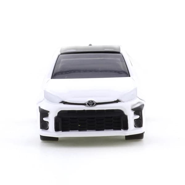 ماشین فلزی تامیکا مدل Toyota GR SPORT Prius — تصویر ۴