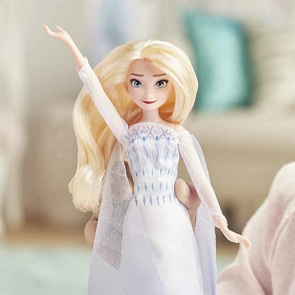 عروسک السا موزیکال Hasbro — تصویر ۲