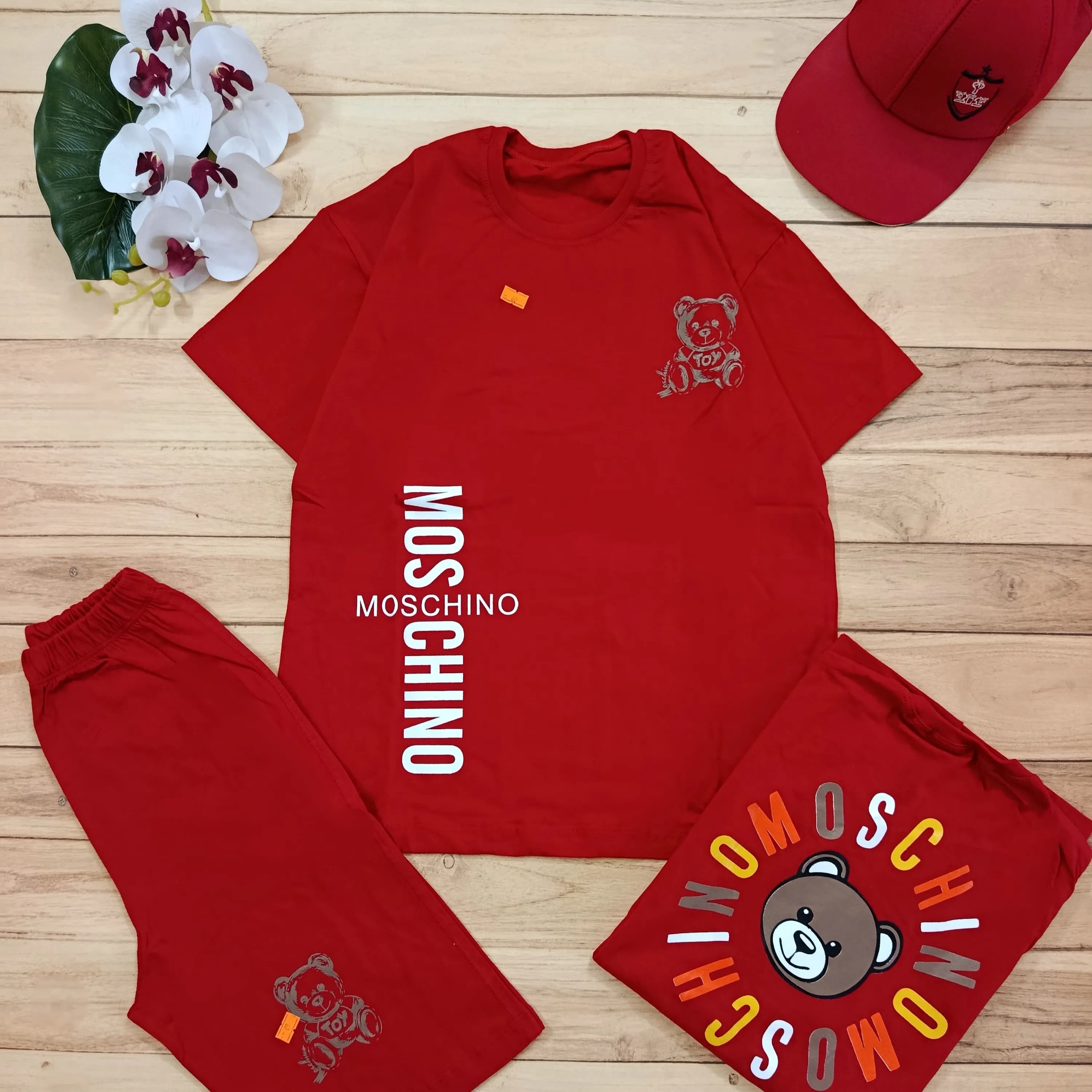 تیشرت شلوارک Moschino — تصویر ۶
