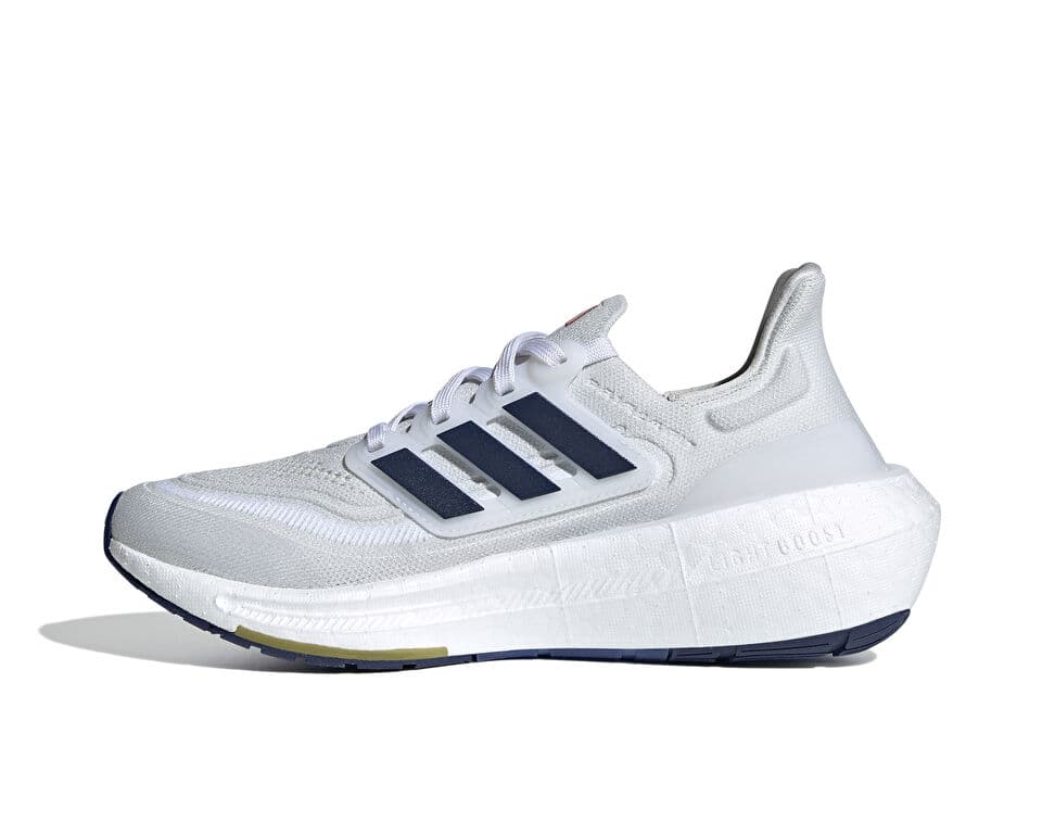 Adidas Ultraboost Light W Shoes — تصویر ۳