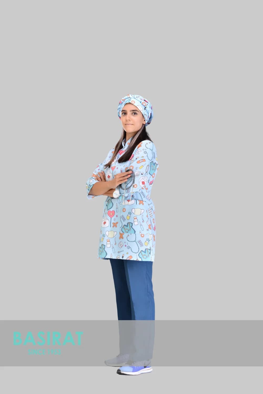اسکراب پزشکی یقه دار طرح چسب زخم زنانه (تک) — تصویر ۲