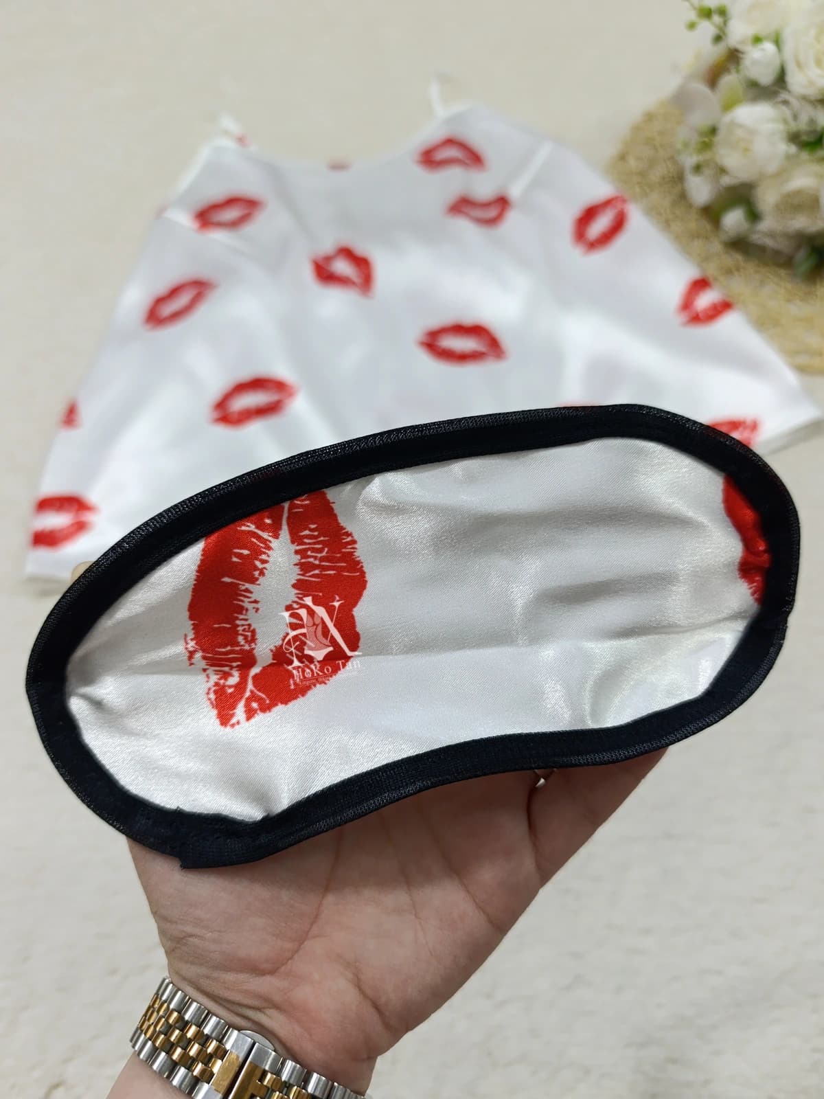 ست تاپ و شورتک ساتن 4 تیکه طرح لب کد 558 — تصویر ۵