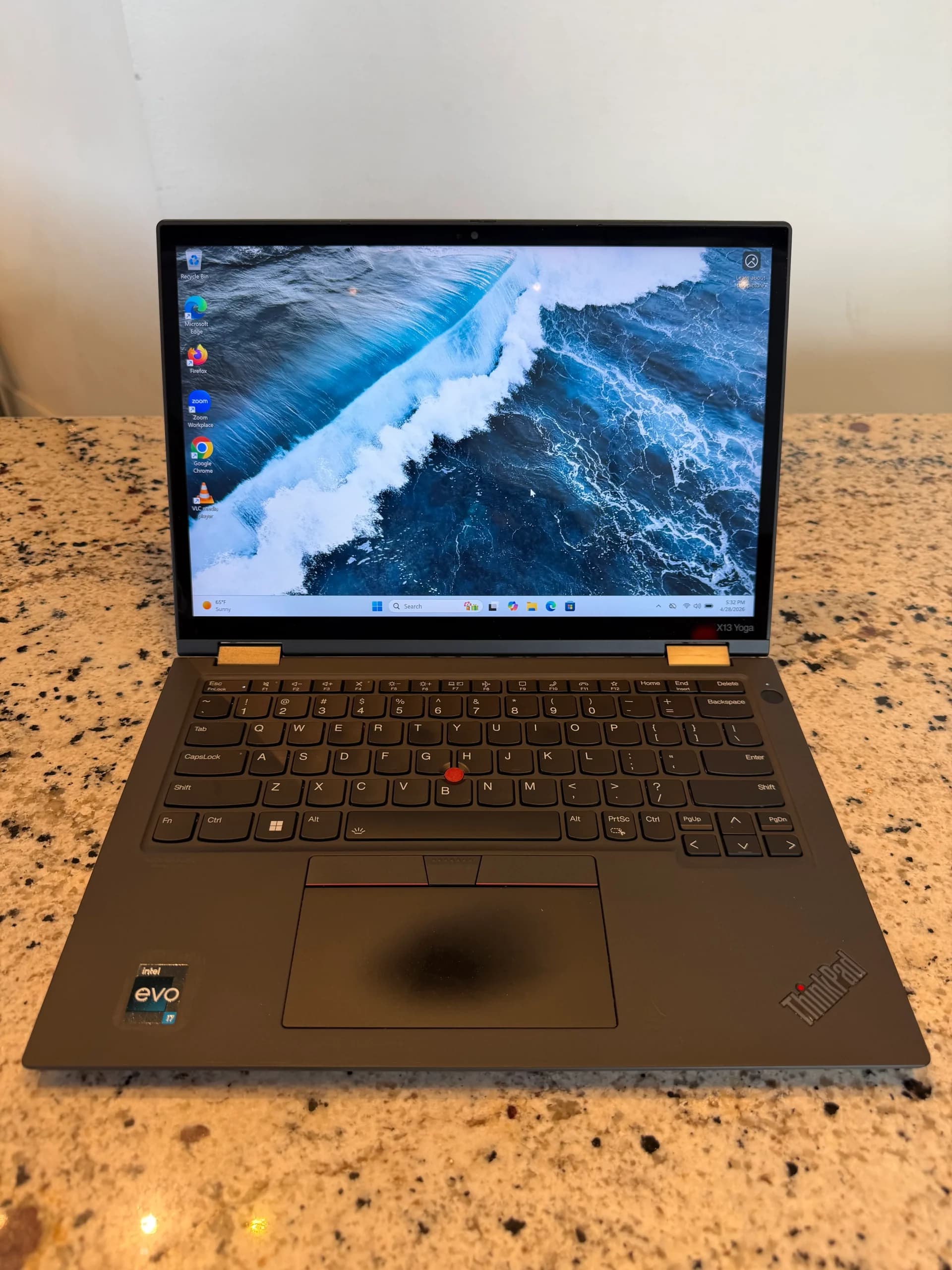 Lenovo ThinkPad X13 – R5-4650U – 16GB – 256GB SSD – AMD Radeon 512MB – 13″ FHD