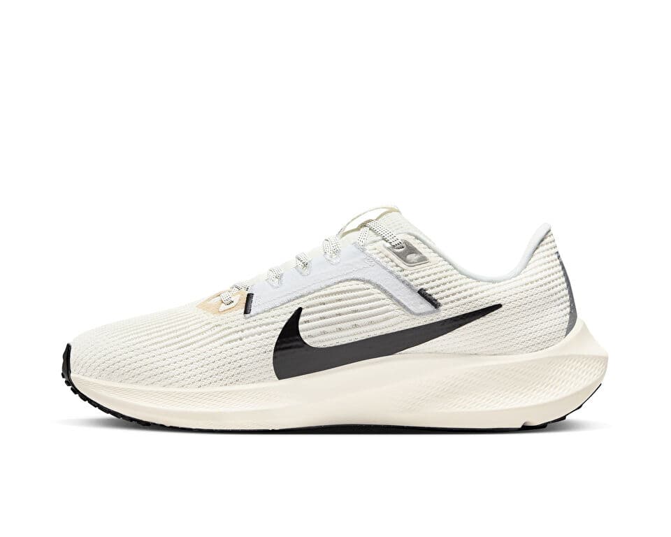 Nike W Air Zoom Pegasus 40 Shoes — تصویر ۳