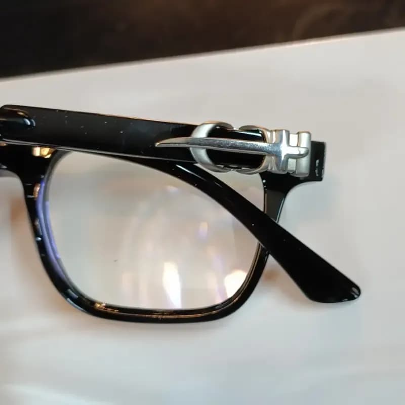 عینک طبی بلوکات و UV400 کروم هارتز فریم TR90 نرم و نشکن مناسب کامپیوتر و موبایل رنگ کرم — تصویر ۲